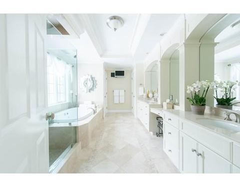 18 Pine St, Weston, MA 02493 photo 6