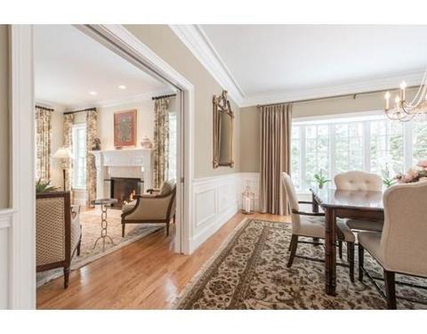 18 Pine St, Weston, MA 02493 photo 9