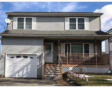 53 Martha St, Springfield, MA 01151 photo 2