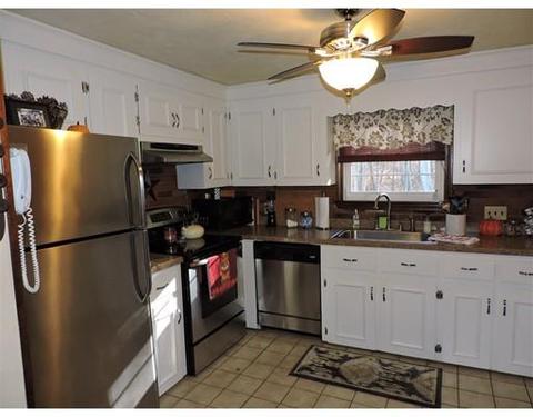 9 Asselin Ave, Webster, MA 01570 photo 6
