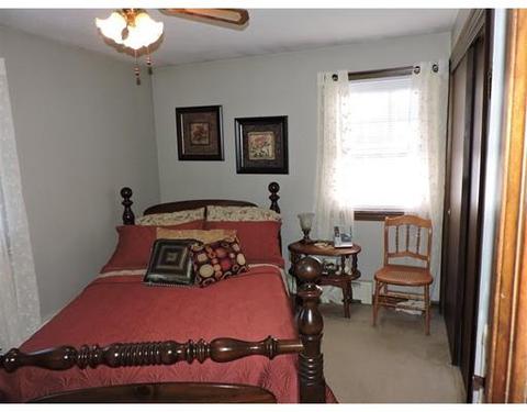 9 Asselin Ave, Webster, MA 01570 photo 17