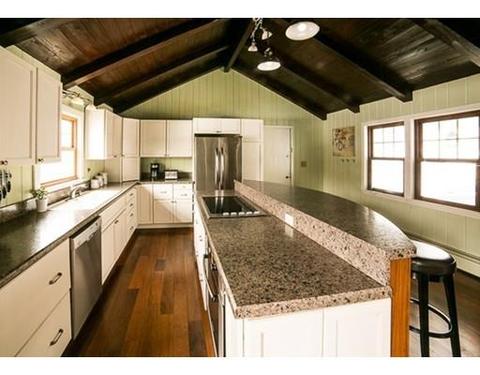 110 Walnut St, Walpole, MA 02081 photo 3