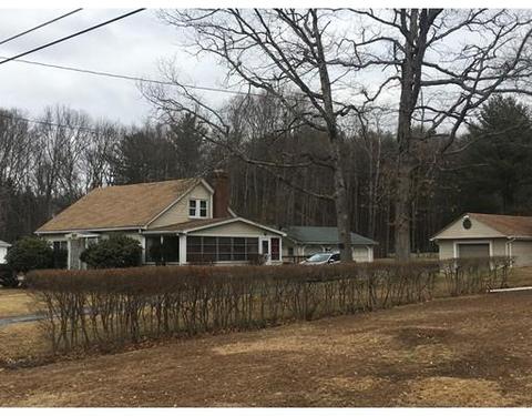 1195 School St, Webster, MA 01570 photo 2