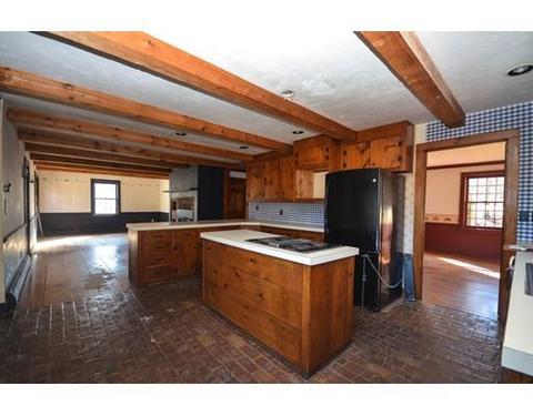 27 Burnap Rd, Sutton, MA 01590 photo 4