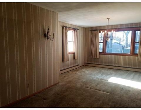 64 May St, Chicopee, MA 01020 photo 15