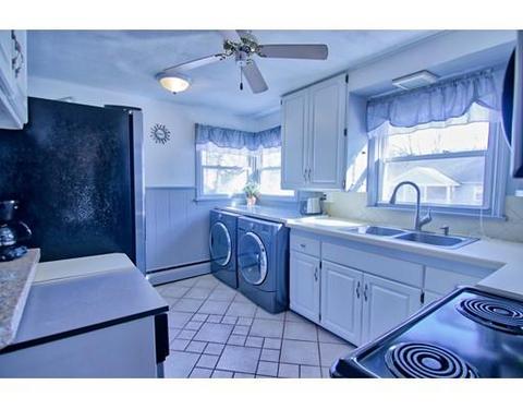 114 Huron St, Springfield, MA 01104 photo 6