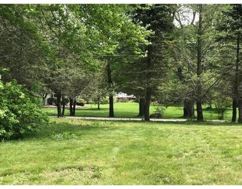 60 Taft Ave, Mendon, MA 01756 photo 7