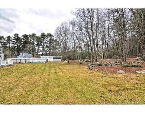 98 Grove St, Upton, MA 01568 photo 25