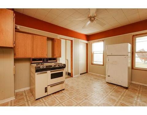 42 Whitcomb St, Webster, MA 01570 photo 20