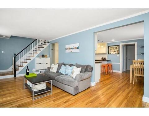 37 Netta Rd, Dedham, MA 02026 photo 2