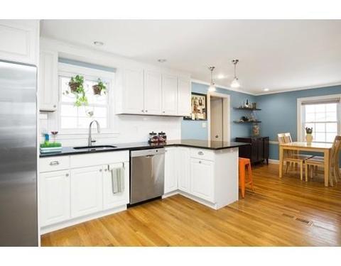 37 Netta Rd, Dedham, MA 02026 photo 4