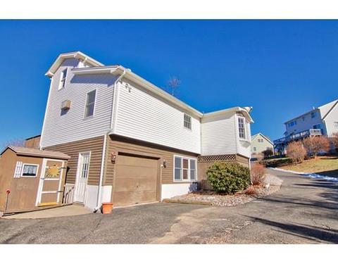 126 Arcadia Blvd, Springfield, MA 01118 photo 18