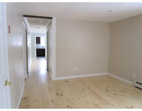 65 Mohawk St, Sharon, MA 02067 photo 8
