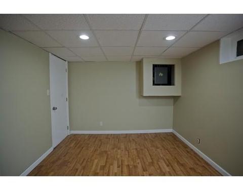 64 Surrey Rd, Springfield, MA 01118 photo 16