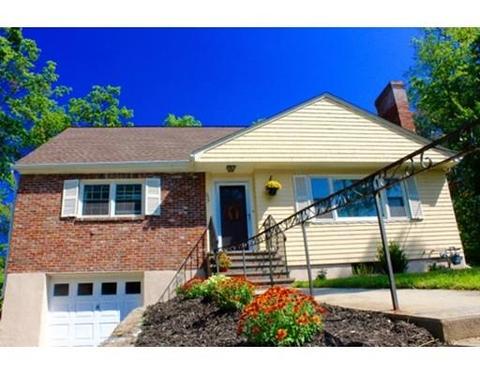 527 West St, Reading, MA 01867 photo 1
