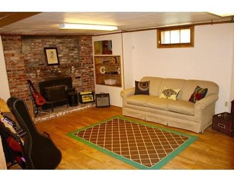 527 West St, Reading, MA 01867 photo 22