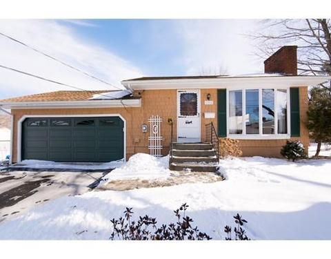 391 Freelove St, Fall River, MA 02720 photo 1