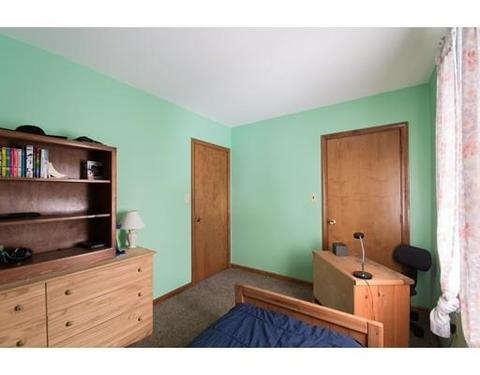 391 Freelove St, Fall River, MA 02720 photo 13
