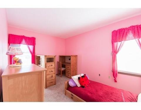 391 Freelove St, Fall River, MA 02720 photo 12