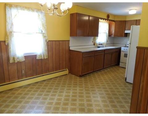 130 Shepherd St, Chicopee, MA 01013 photo 6