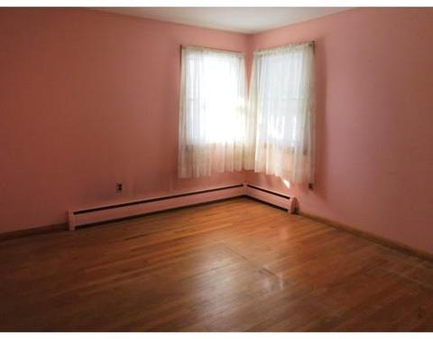 130 Shepherd St, Chicopee, MA 01013 photo 12