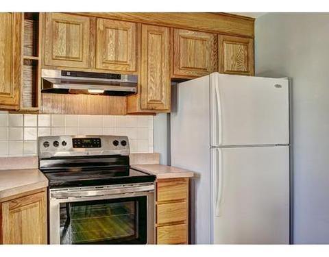 4 E Gilbert, Lawrence, MA 01843 photo 3