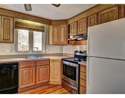 4 E Gilbert, Lawrence, MA 01843 photo 2