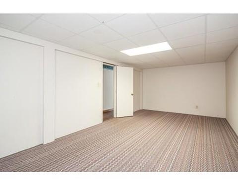 250 Casey Dr, Chicopee, MA 01020 photo 16