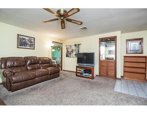 250 Casey Dr, Chicopee, MA 01020 photo 3