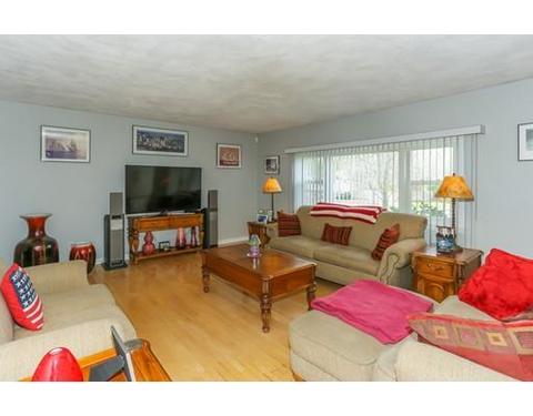 26 Pitman Dr, Reading, MA 01867 photo 7