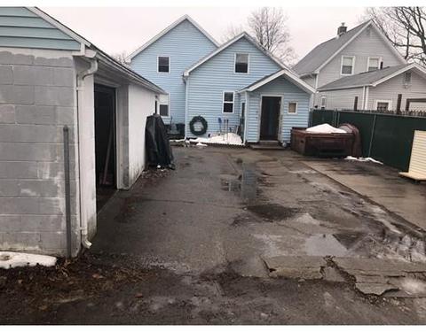 119 Hampden St, Springfield, MA 01151 photo 2