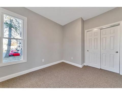 60 E Bay Path Ter, Springfield, MA 01109 photo 13