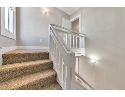 60 E Bay Path Ter, Springfield, MA 01109 photo 22