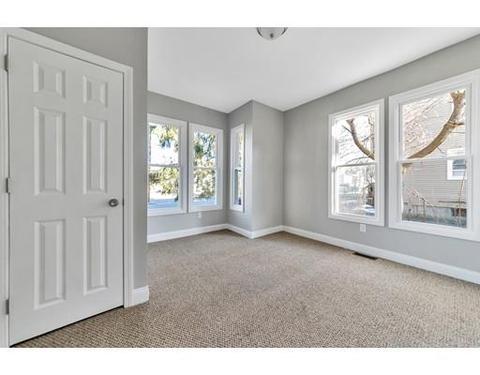 60 E Bay Path Ter, Springfield, MA 01109 photo 14