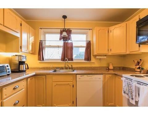 39 Elm Ave, Fairhaven, MA 02719 photo 7