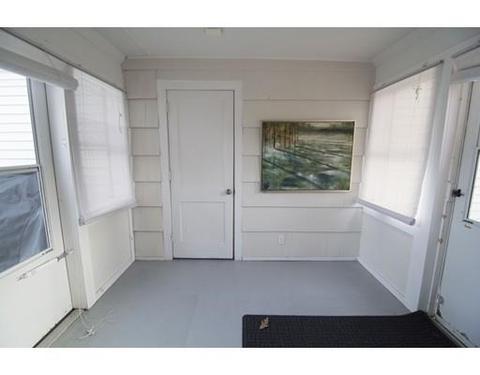 107 Winding Ln, Springfield, MA 01118 photo 3