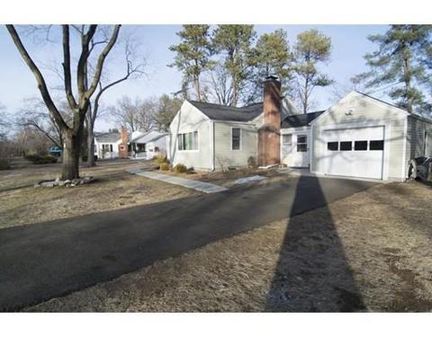 107 Winding Ln, Springfield, MA 01118 photo 2