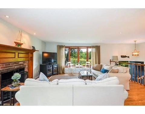 7 Snow Circle Waterfront, Bourne, MA 02532 photo 15