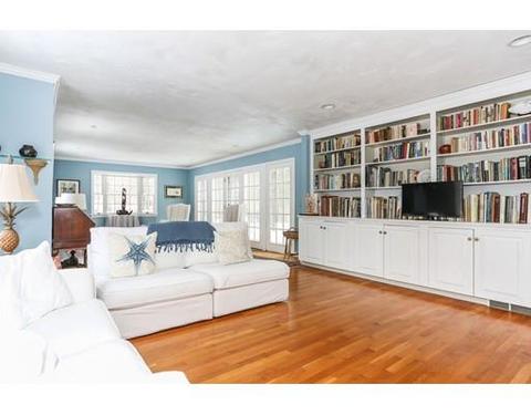54 Winding Cove Rd, Barnstable, MA 02648 photo 3