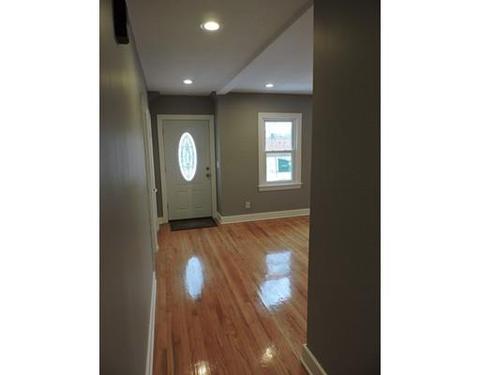 17 Ellsworth Ave, Springfield, MA 01118 photo 12