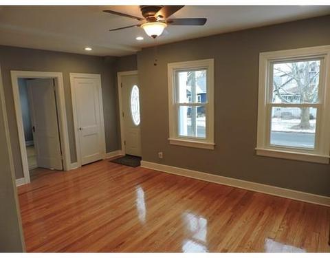 17 Ellsworth Ave, Springfield, MA 01118 photo 13