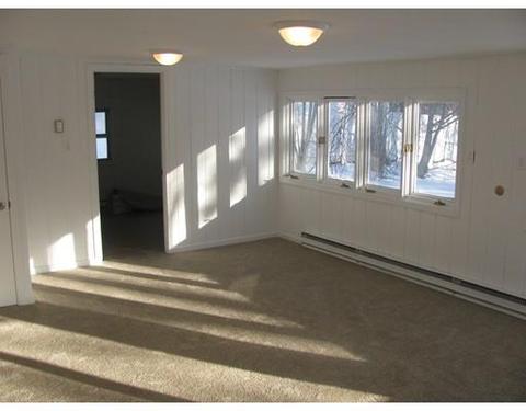 1069 Parker St, Springfield, MA 01129 photo 7