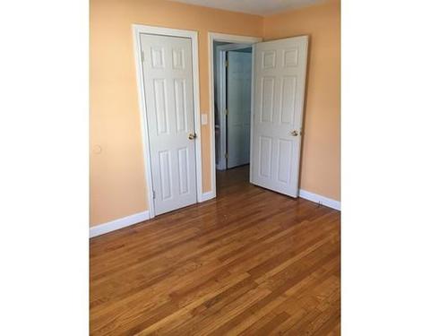 7 Joanne Rd, Springfield, MA 01119 photo 8
