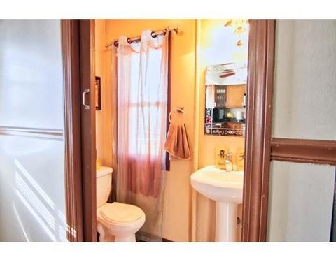 15 Texel Dr, Springfield, MA 01108 photo 8