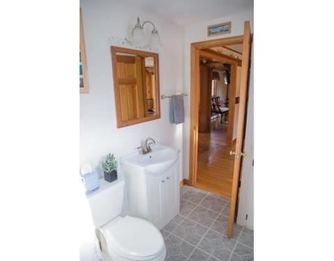 6 School St, Upton, MA 01568 photo 14