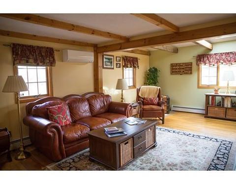 6 School St, Upton, MA 01568 photo 8