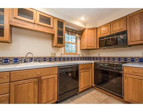 9 Rickey Dr, Maynard, MA 01754 photo 3