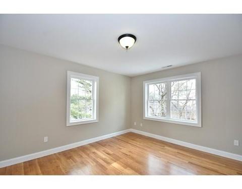 39 Curve Rd, Stoneham, MA 02180 photo 13