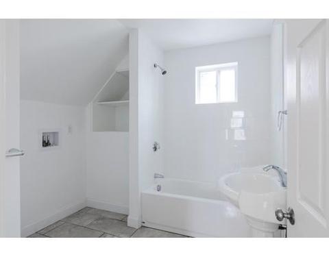 38 Pleasant View Ave, Everett, MA 02149 photo 17
