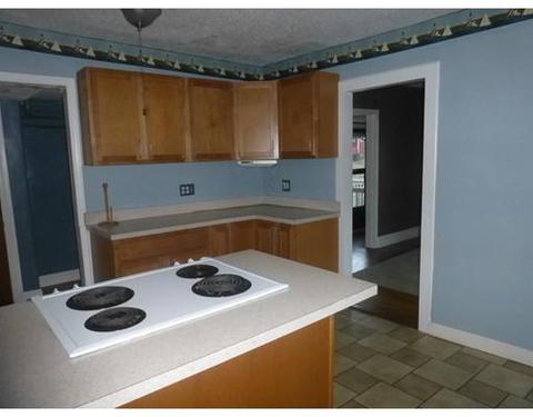 3 Bonnyview St, Springfield, MA 01109 photo 11